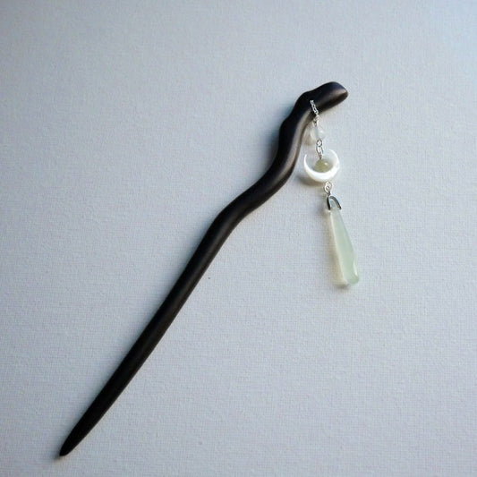 Love between fairy and devil inspired hair pin